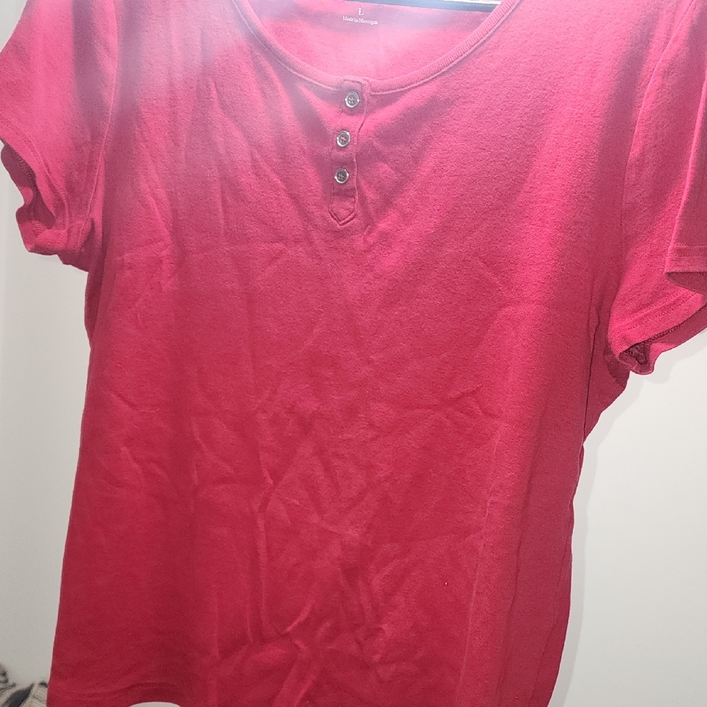 FIRM PRICE Croft & Barrow Red Short Sleeve Tee